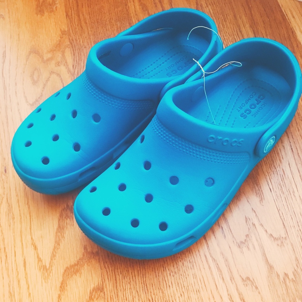 🔥(5)SALE new Blue Crocs